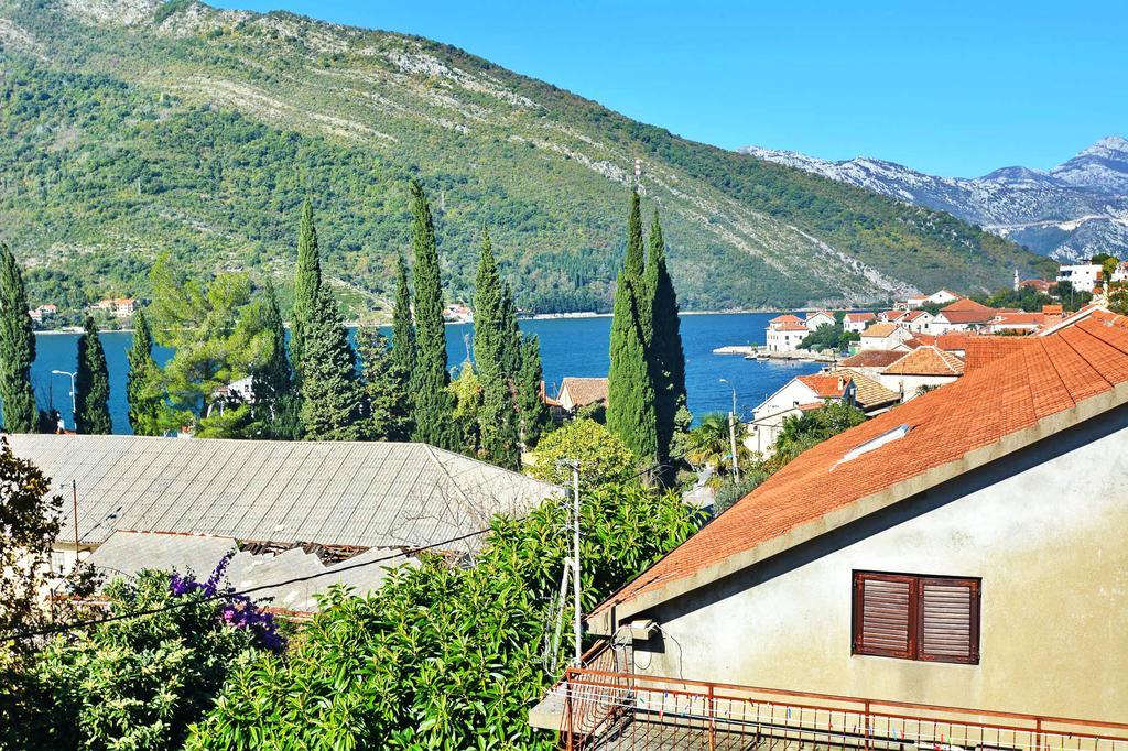 Apartment Rita Tivat Exterior photo