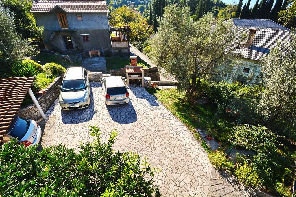 Apartment Rita Tivat Exterior photo