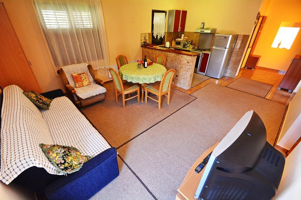Apartment Rita Tivat Exterior photo