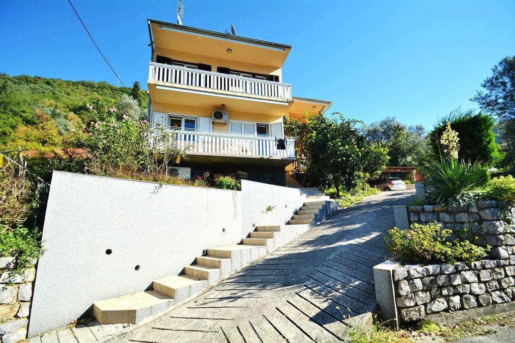Apartment Rita Tivat Exterior photo
